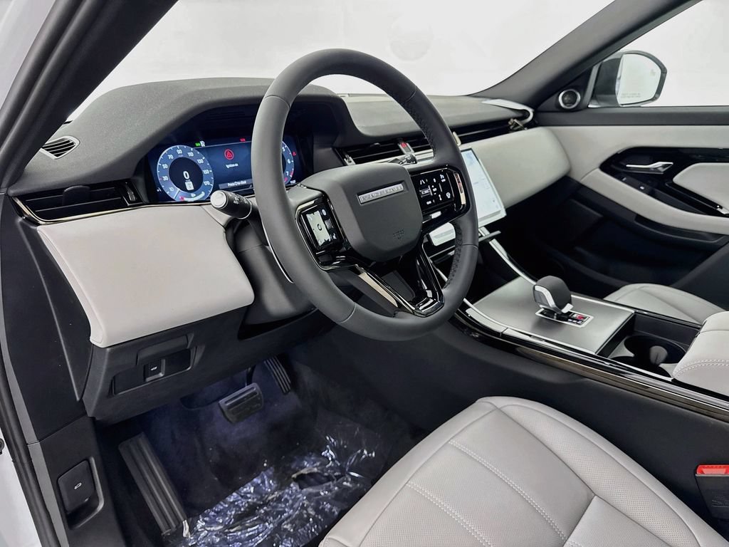 New 2026 Land Rover Range Rover Evoque S AWD/4WD image 9
