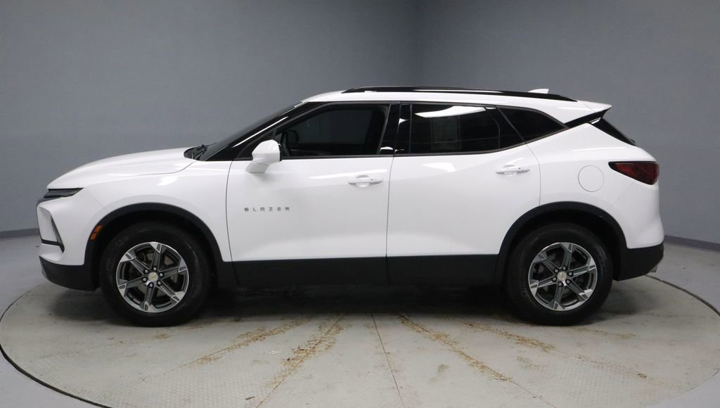 Used 2024 Chevrolet Blazer LT w/ Convenience Package image 8