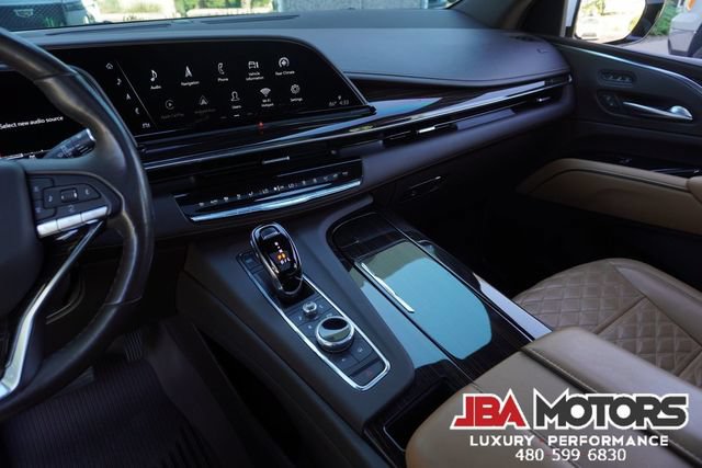 Used 2021 Cadillac Escalade ESV Premium Luxury AWD/4WD image 23