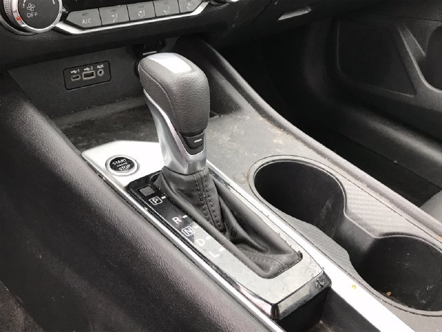 Used 2025 Nissan Altima 2.5 SV FWD image 33
