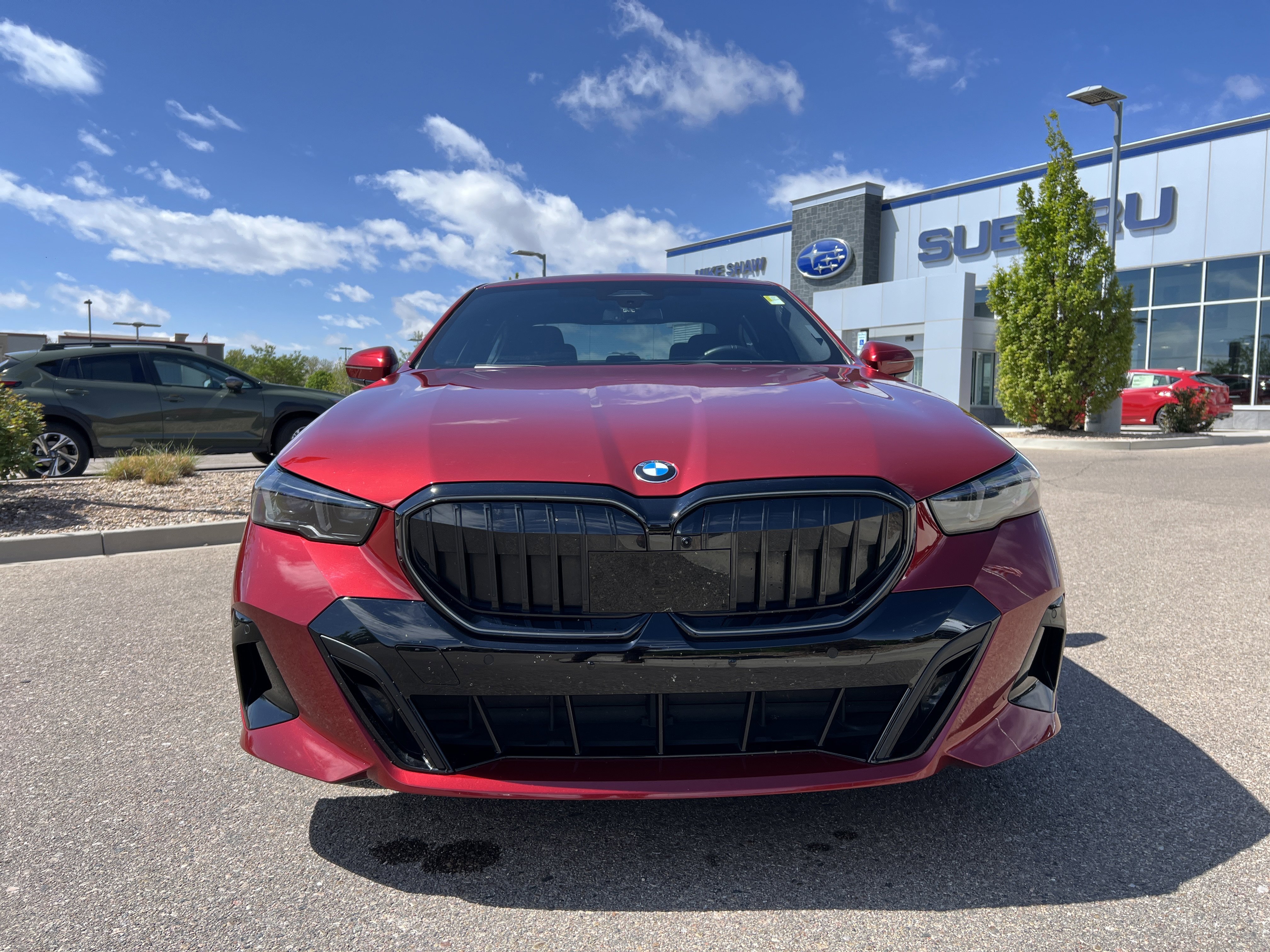 Used 2024 BMW 540i xDrive w/ Premium Package AWD/4WD image 17