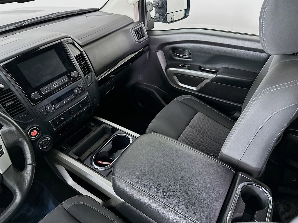 Certified 2024 Nissan Titan SV w/ SV Convenience Package image 32