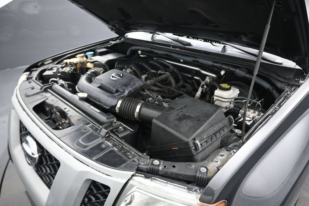 Used 2010 Nissan Xterra X AWD/4WD image 33