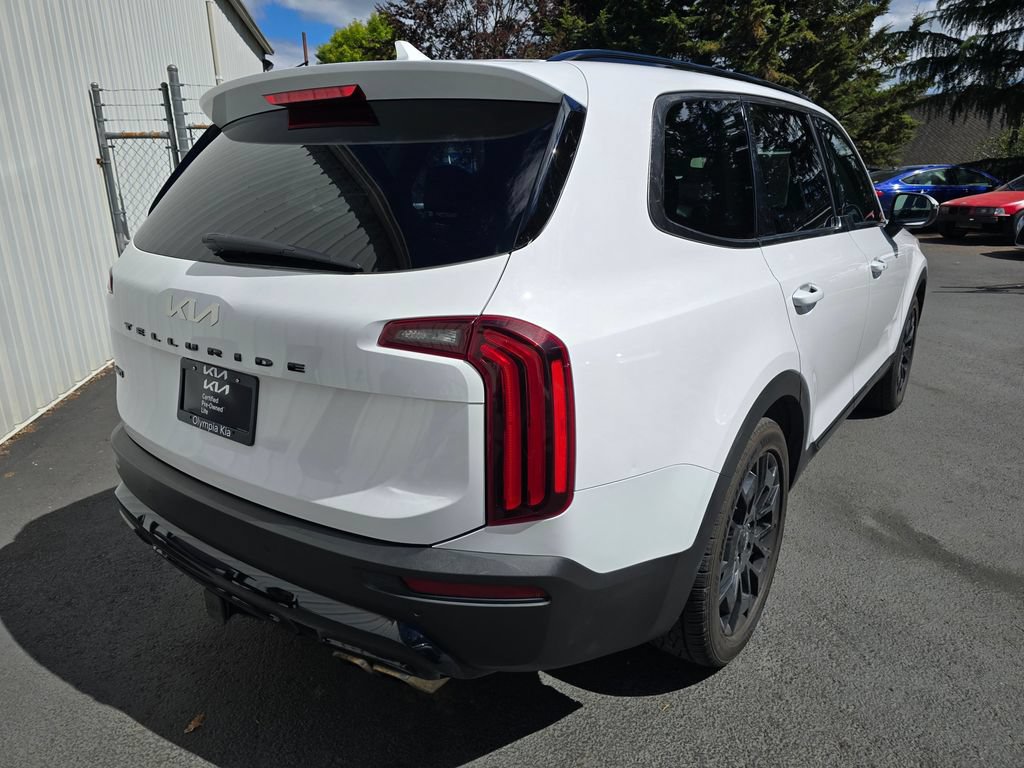 Used 2022 Kia Telluride EX w/ EX Premium Package AWD/4WD image 4