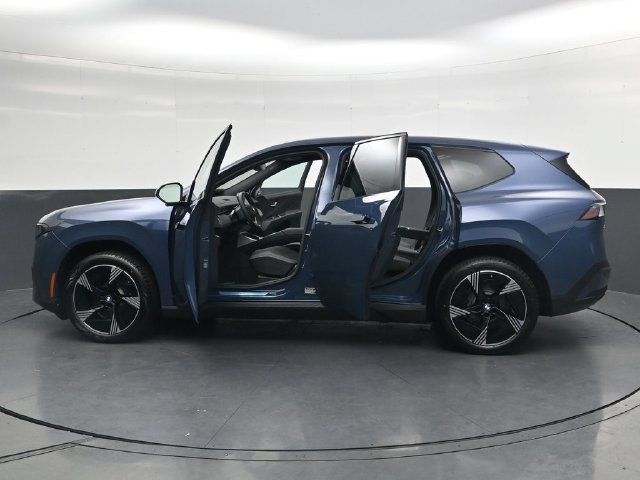 New 2027 BMW iX3 50 xDrive w/ Technology Package AWD/4WD image 39