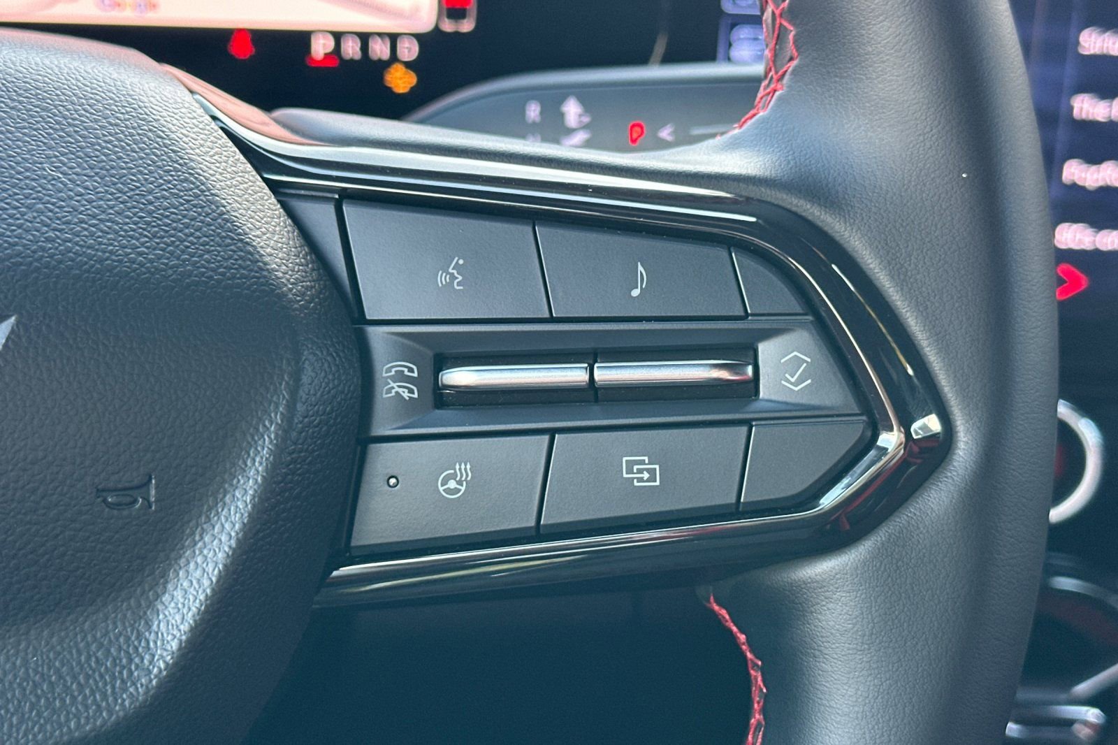 Certified 2024 Chevrolet Blazer EV RS image 32