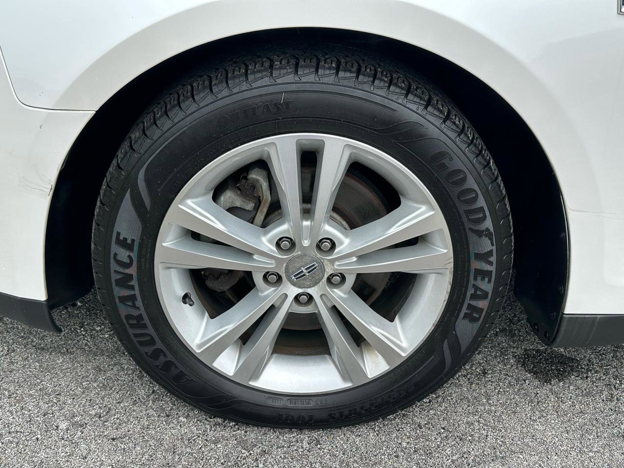 Used 2010 Lincoln MKS FWD image 48