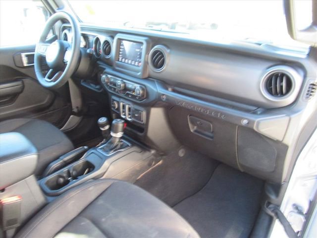 Used 2023 Jeep Wrangler Sport S image 10