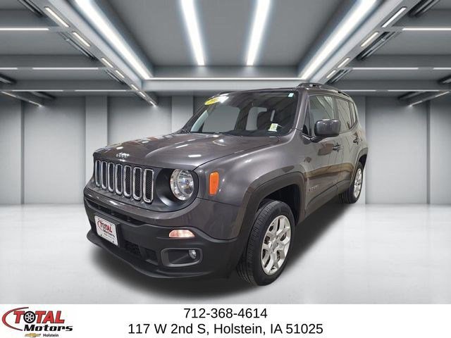 Used 2018 Jeep Renegade Latitude w/ Cold Weather Group image 4