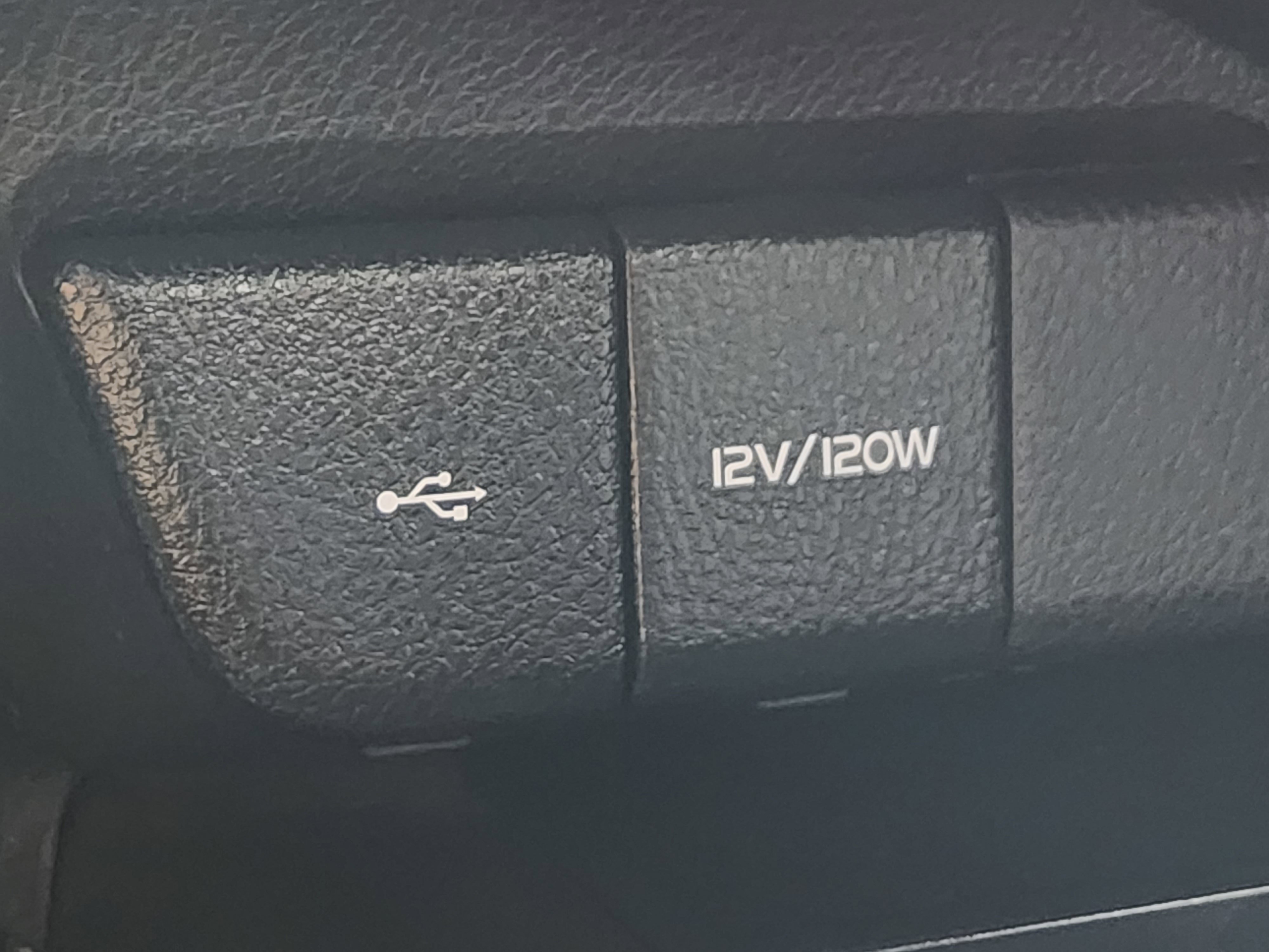 Used 2024 Toyota Camry SE w/ Convenience Package FWD image 26