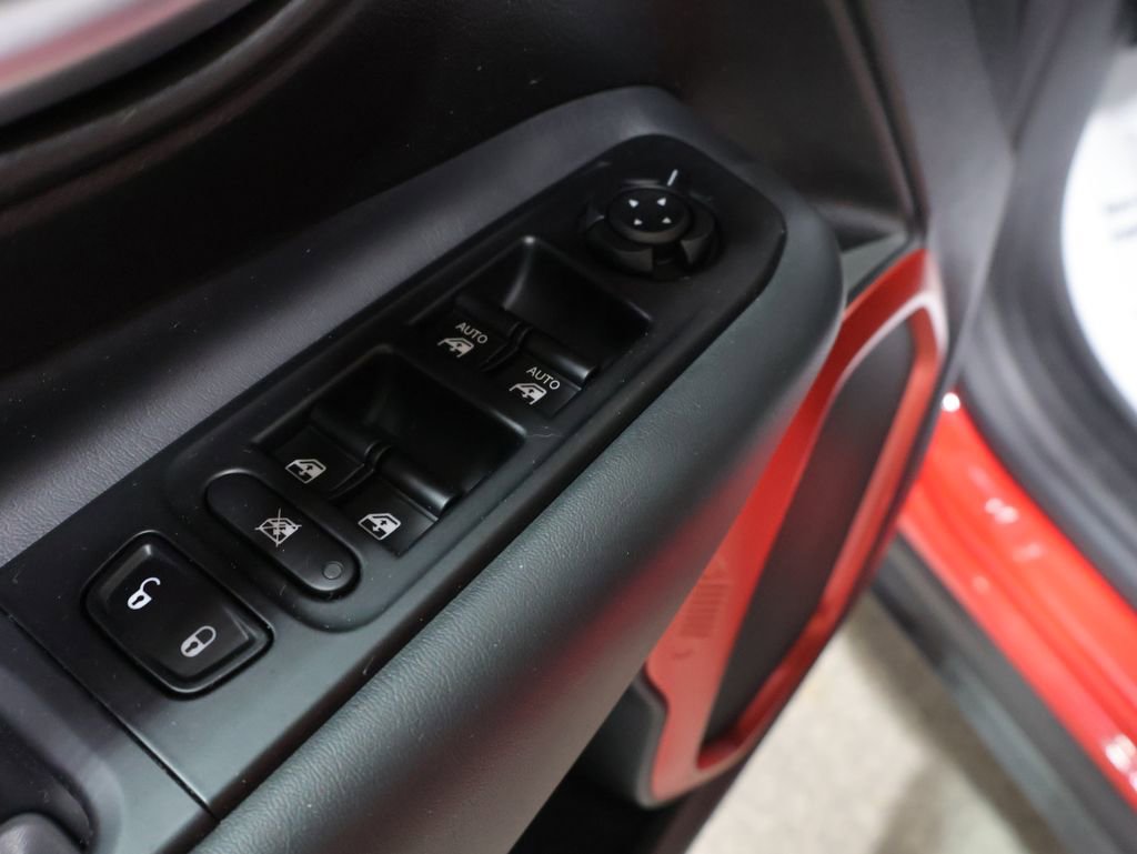 Used 2019 Jeep Renegade Trailhawk w/ LED Lighting Group image 14