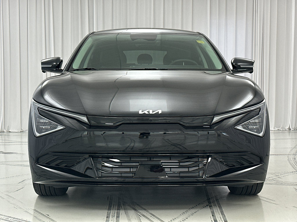 New 2025 Kia EV6 Wind image 3