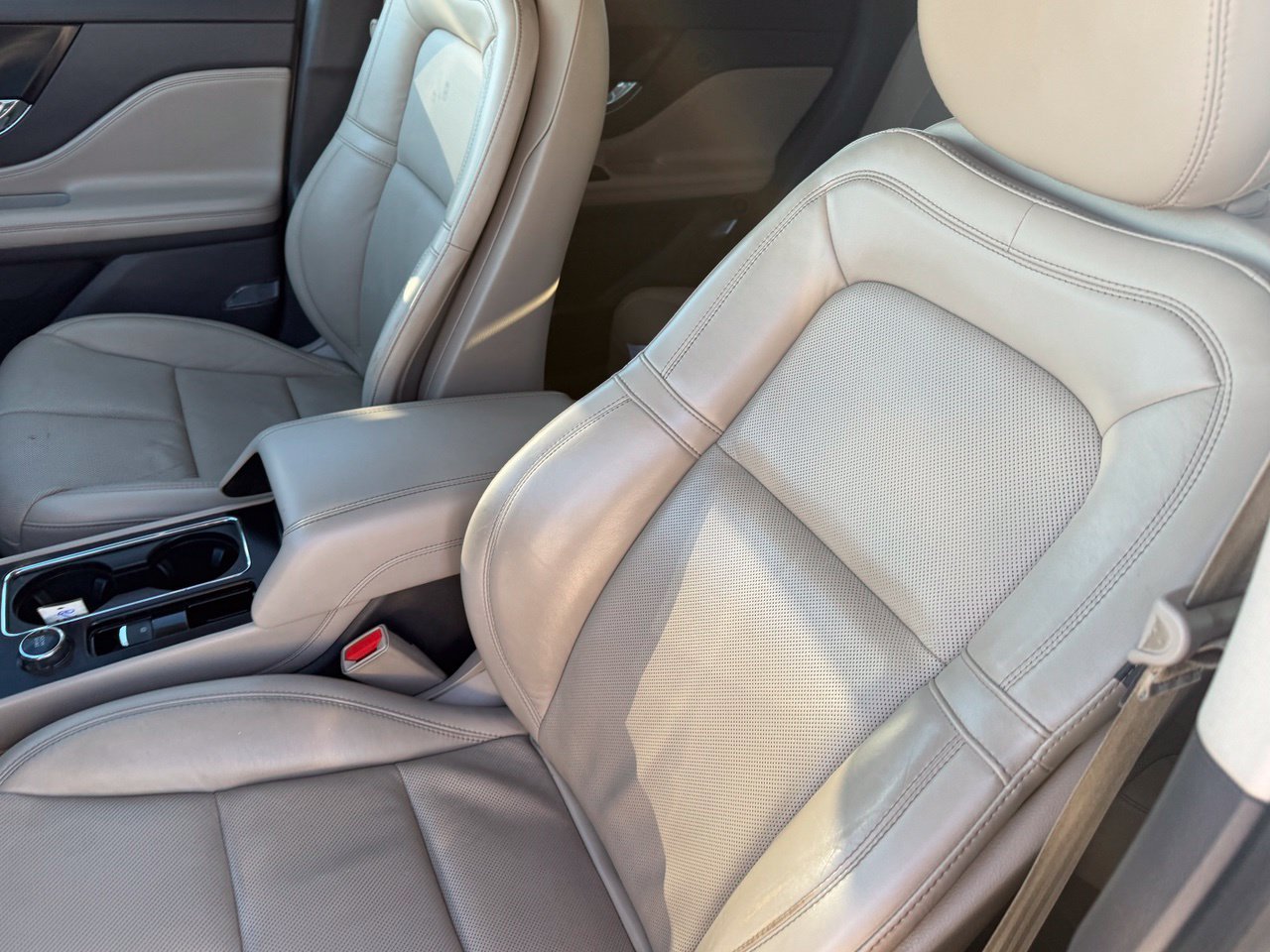 Used 2020 Lincoln Corsair FWD image 37