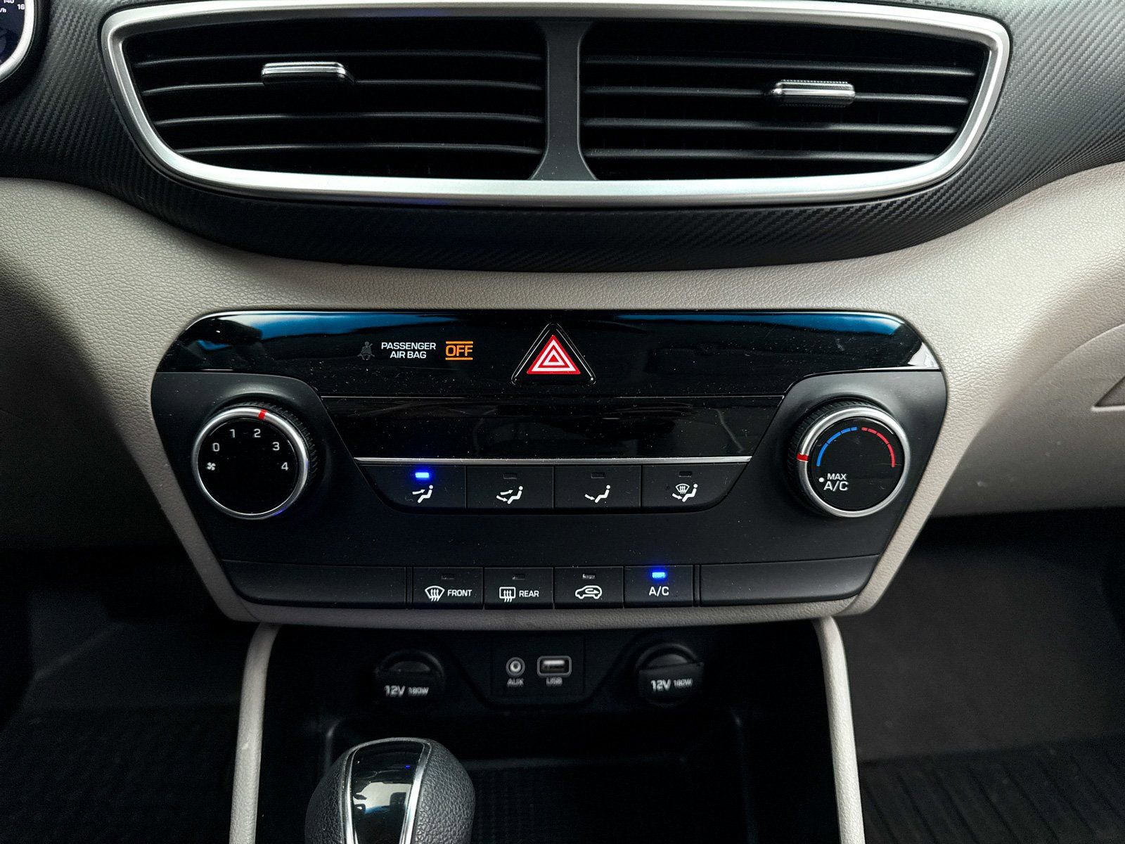 Used 2019 Hyundai Tucson SE image 27