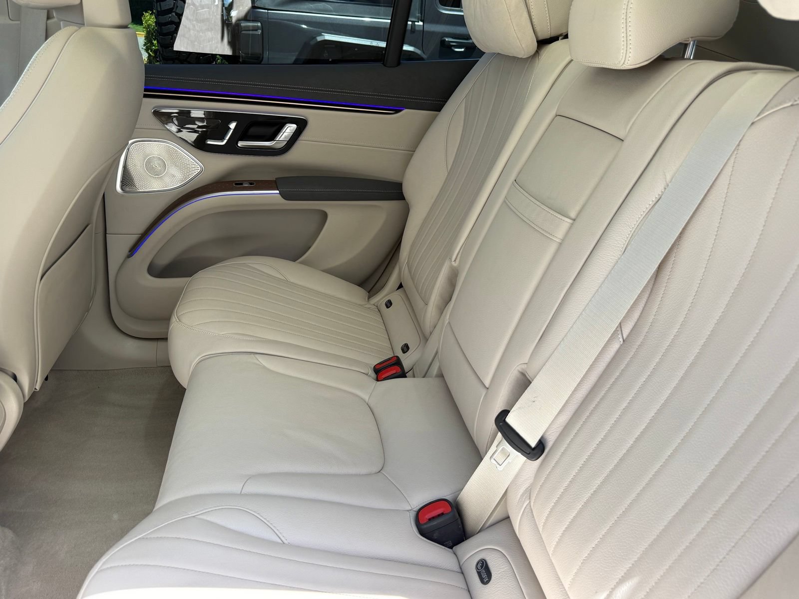 Used 2023 Mercedes-Benz EQS 450+ SUV image 41