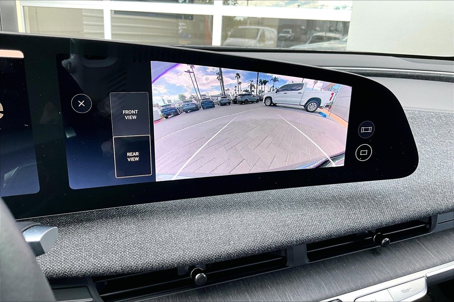 Used 2024 Lucid Air Pure RWD image 21