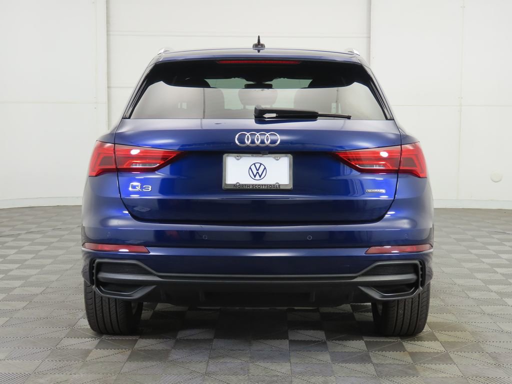 Used 2023 Audi Q3 2.0T Premium w/ Convenience Package image 6