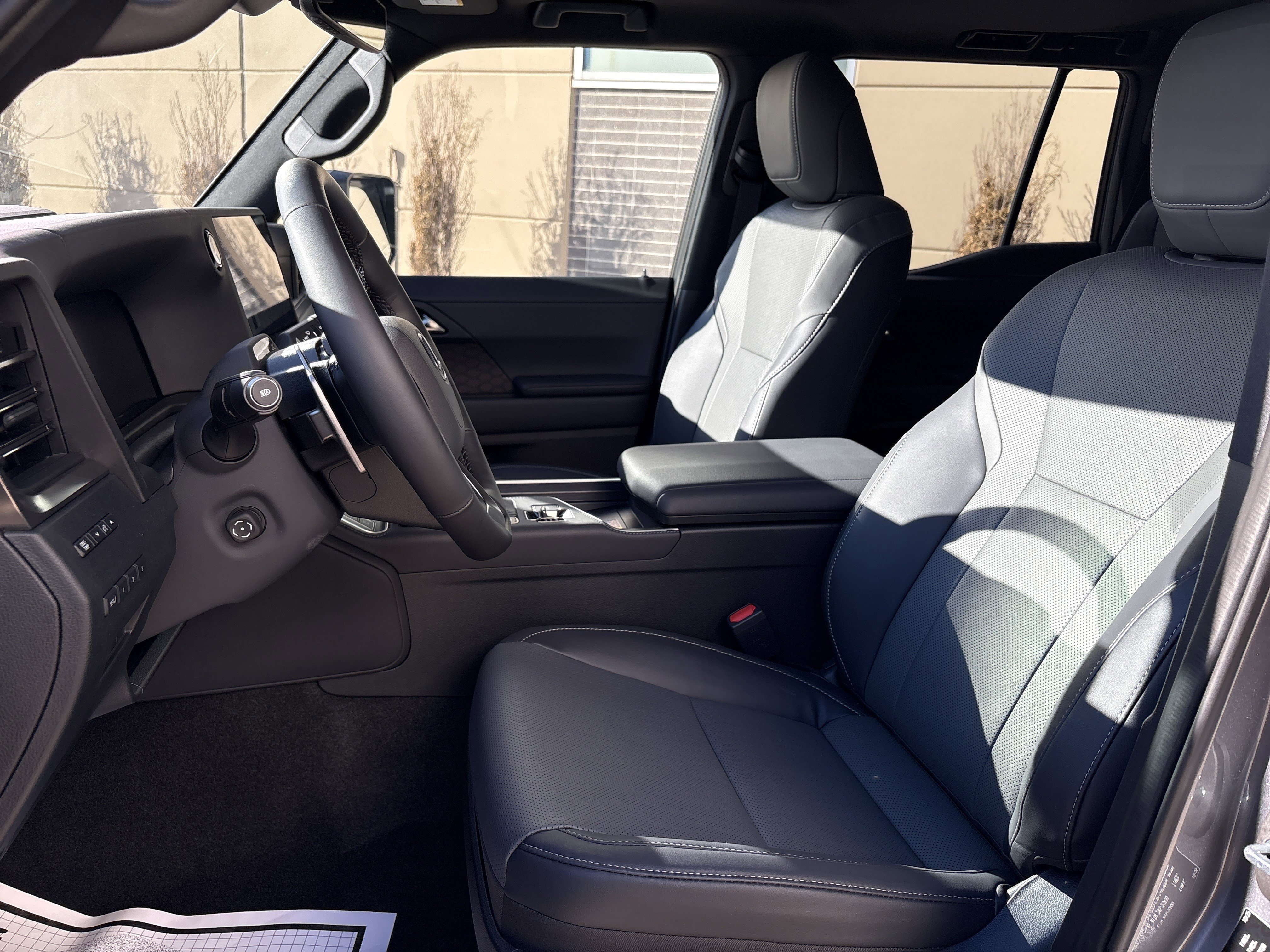 Certified 2025 Lexus GX 550 image 16