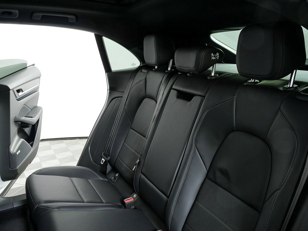 New 2025 Porsche Macan 4S Electric image 23