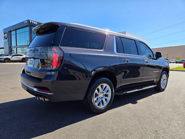 Used 2025 Chevrolet Suburban Premier AWD/4WD image 6