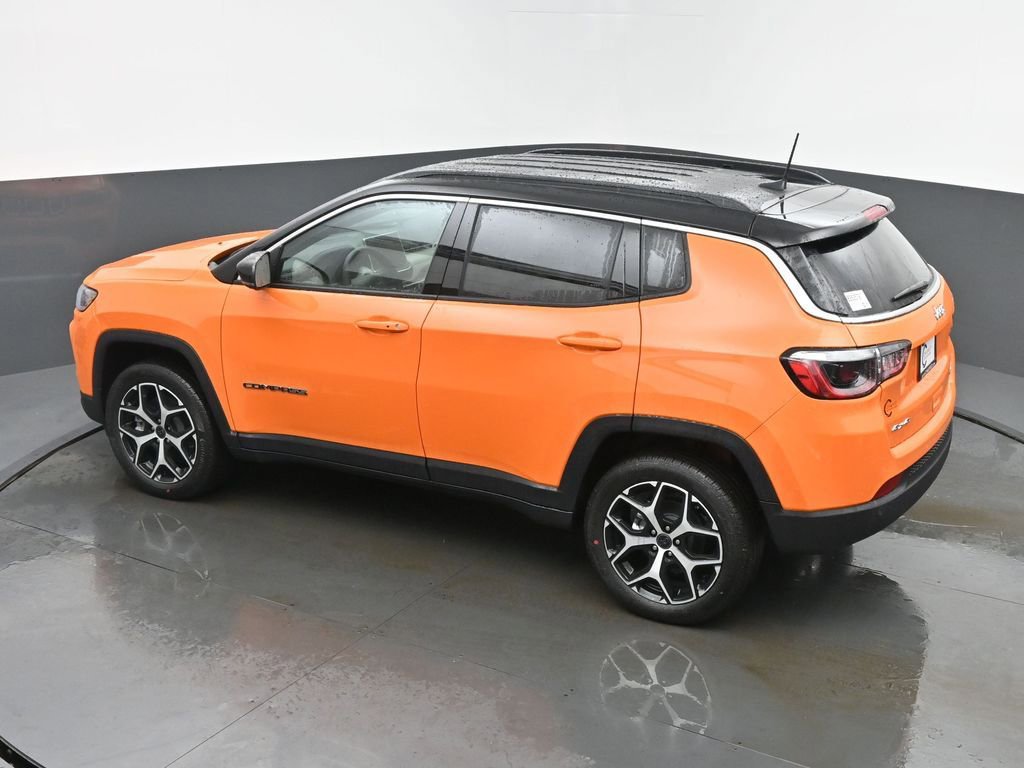 New 2026 Jeep Compass Limited image 40