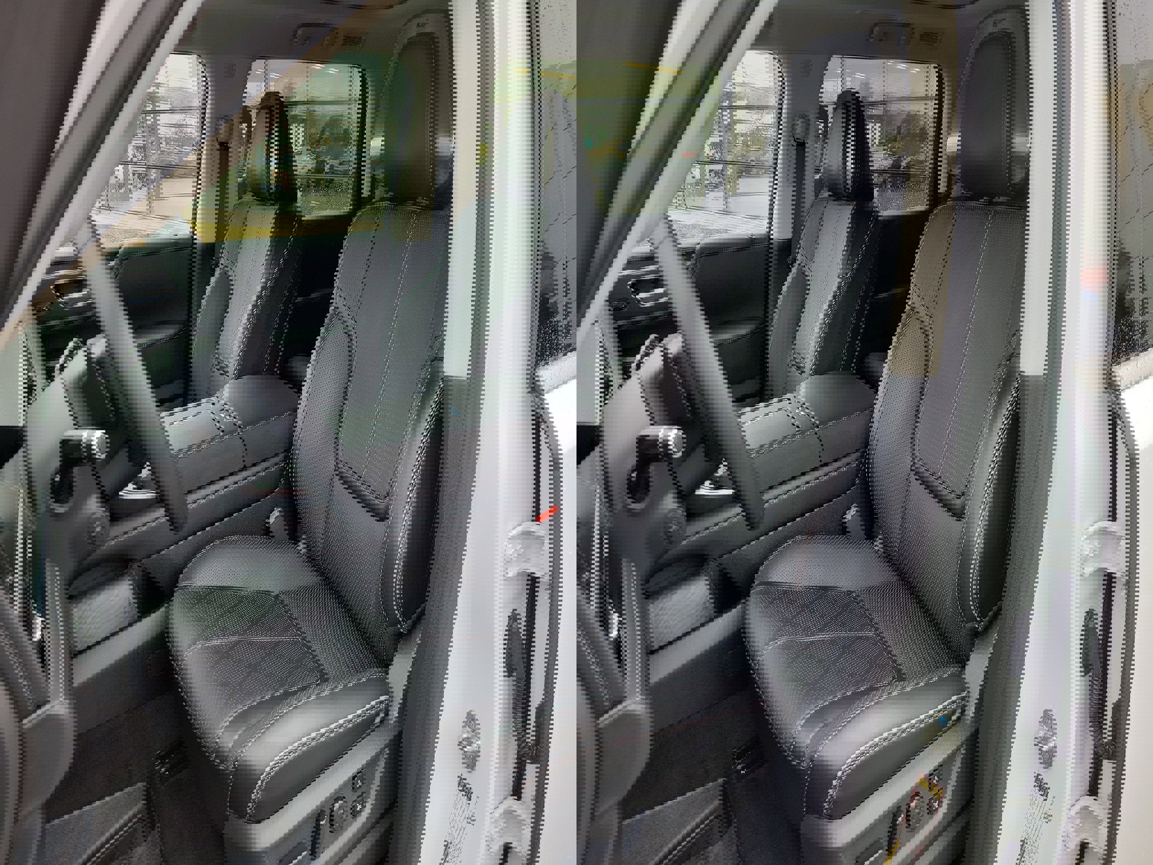 Used 2025 INFINITI QX80 Sensory image 4