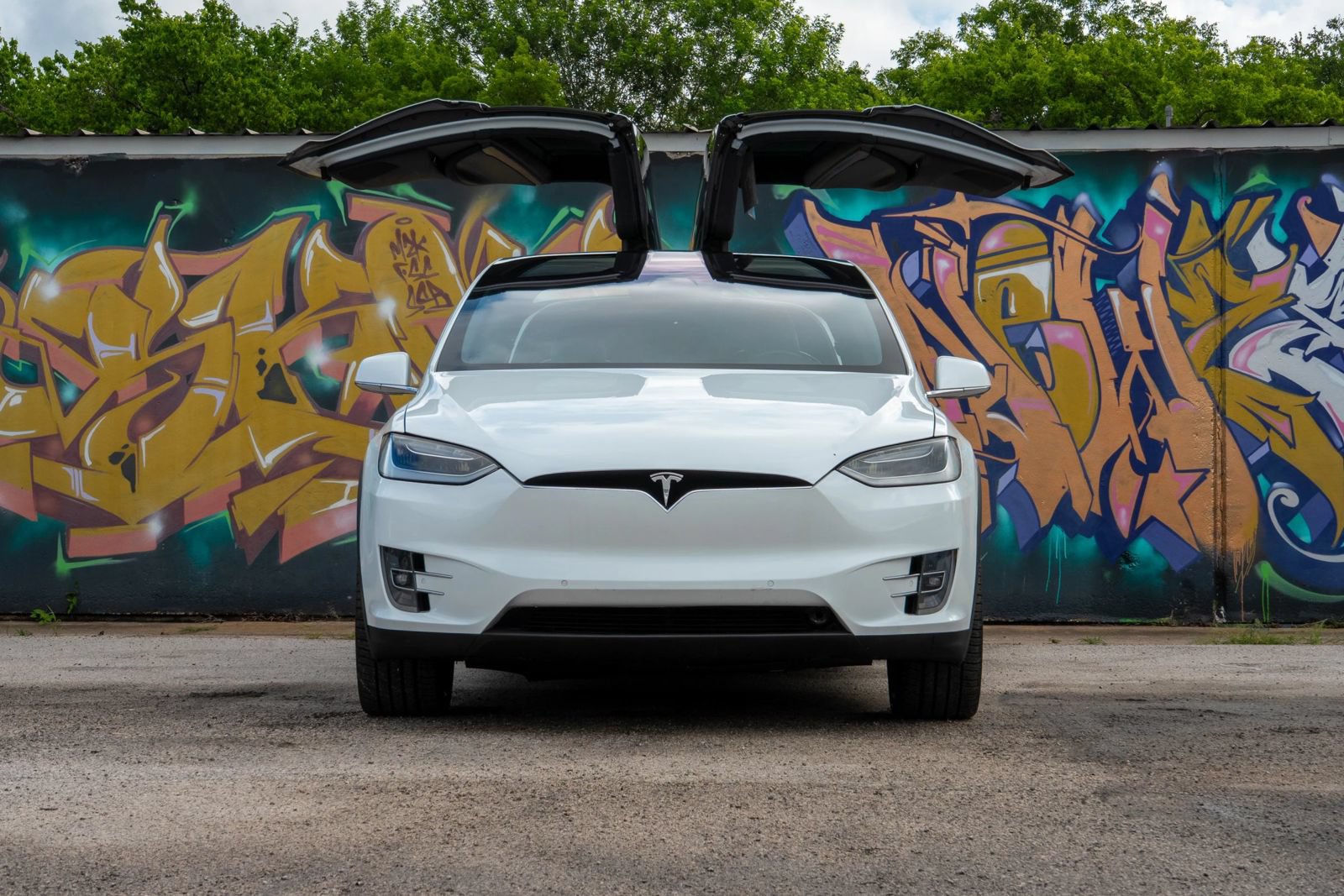Used 2019 Tesla Model X Performance AWD/4WD image 2