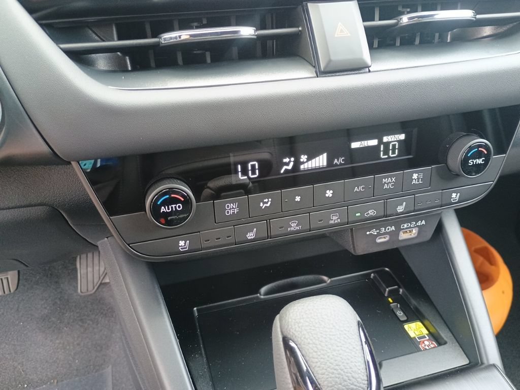 New 2026 Subaru Outback Touring AWD/4WD image 25