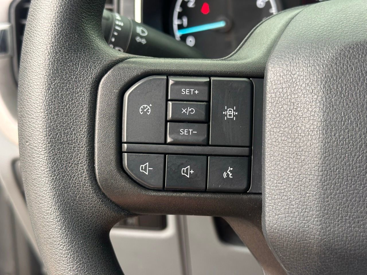 Used 2023 Ford F150 XLT image 24
