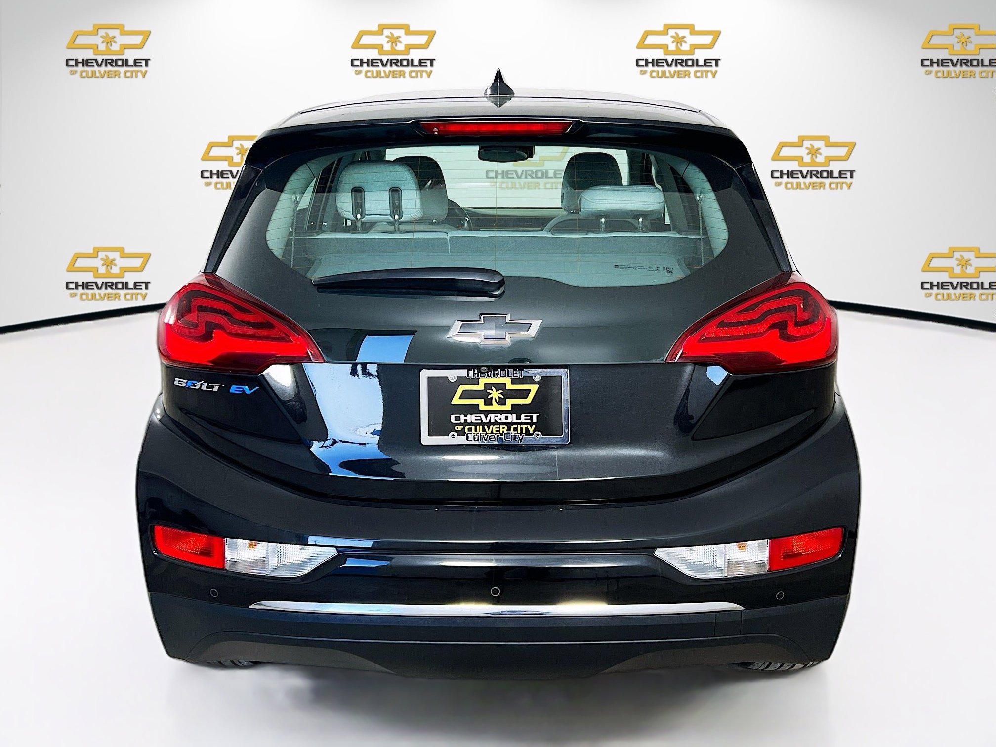 Used 2020 Chevrolet Bolt LT FWD image 6