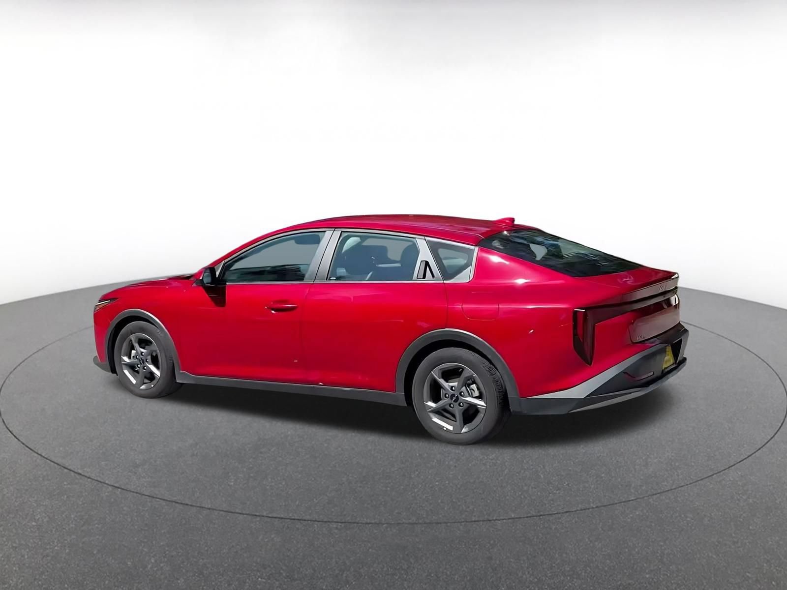 Used 2025 Kia K4 FWD image 9