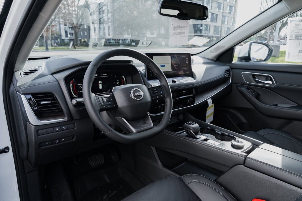 New 2026 Nissan Rogue Platinum image 21