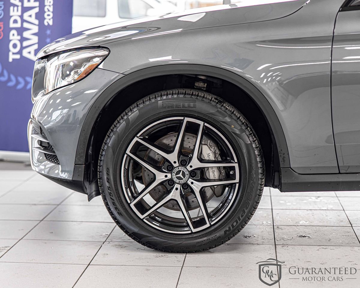 Used 2019 Mercedes-Benz GLC 300 4MATIC w/ Multimedia Package image 7