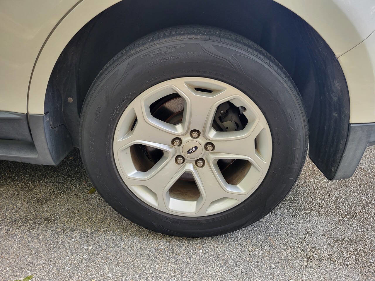 Used 2013 Ford Edge SEL image 20