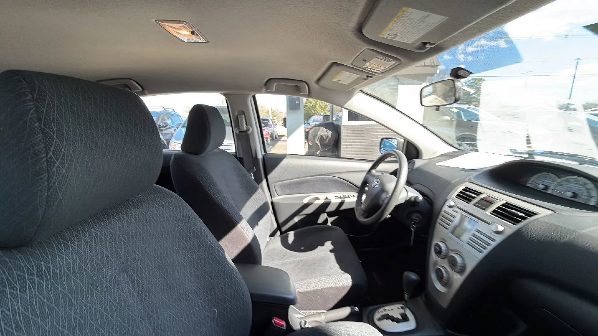 Used 2008 Toyota Yaris S image 14