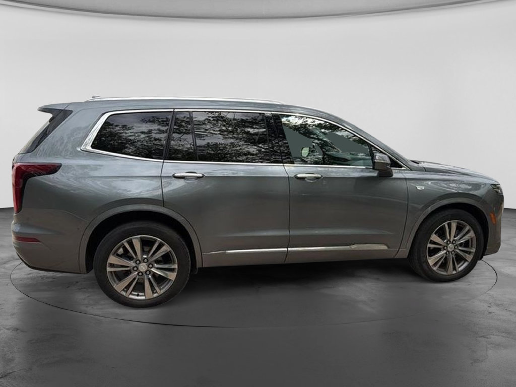 Used 2022 Cadillac XT6 Premium Luxury AWD/4WD image 11