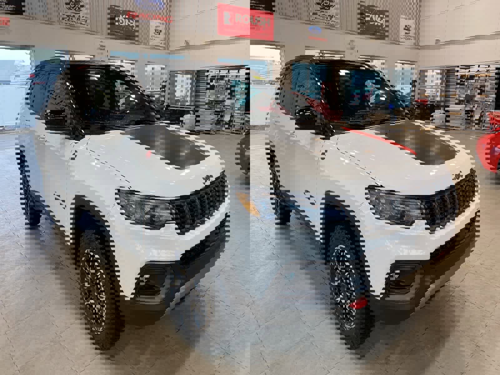 Used 2025 Jeep Compass Trailhawk image 7