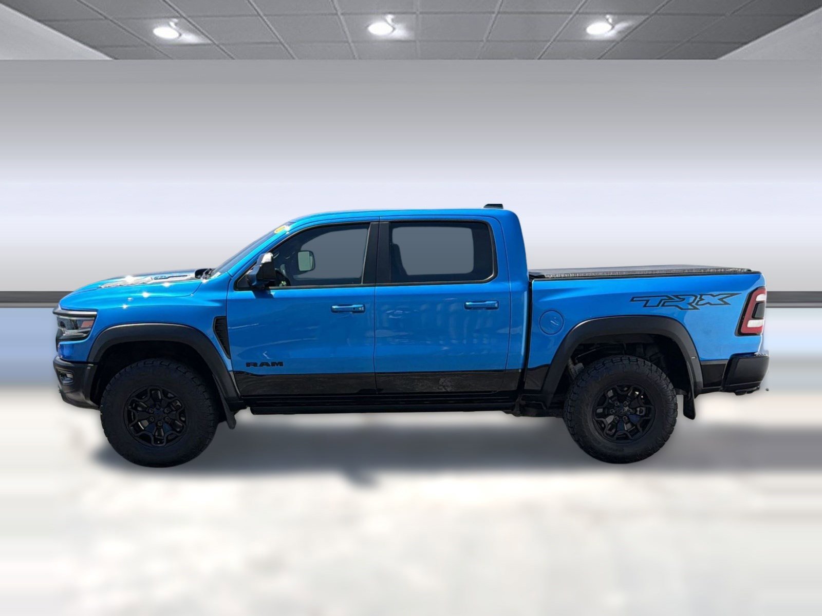 Used 2022 RAM 1500 TRX w/ TRX Level 2 Equipment Group AWD/4WD image 2