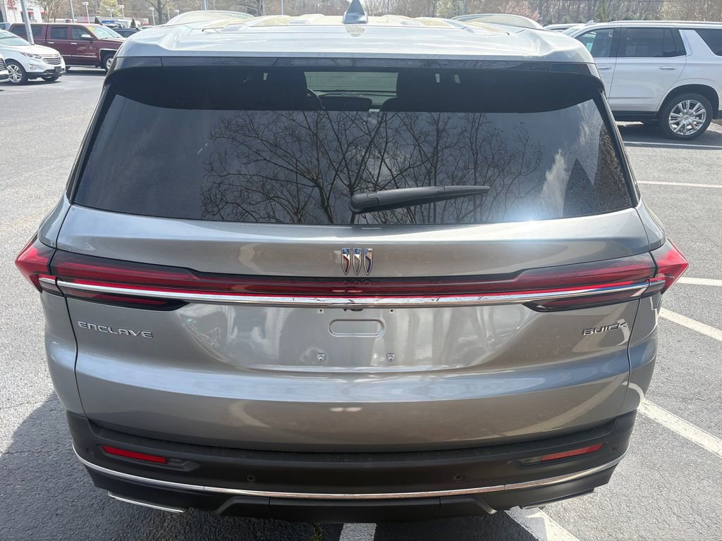 Used 2025 Buick Enclave Preferred image 14