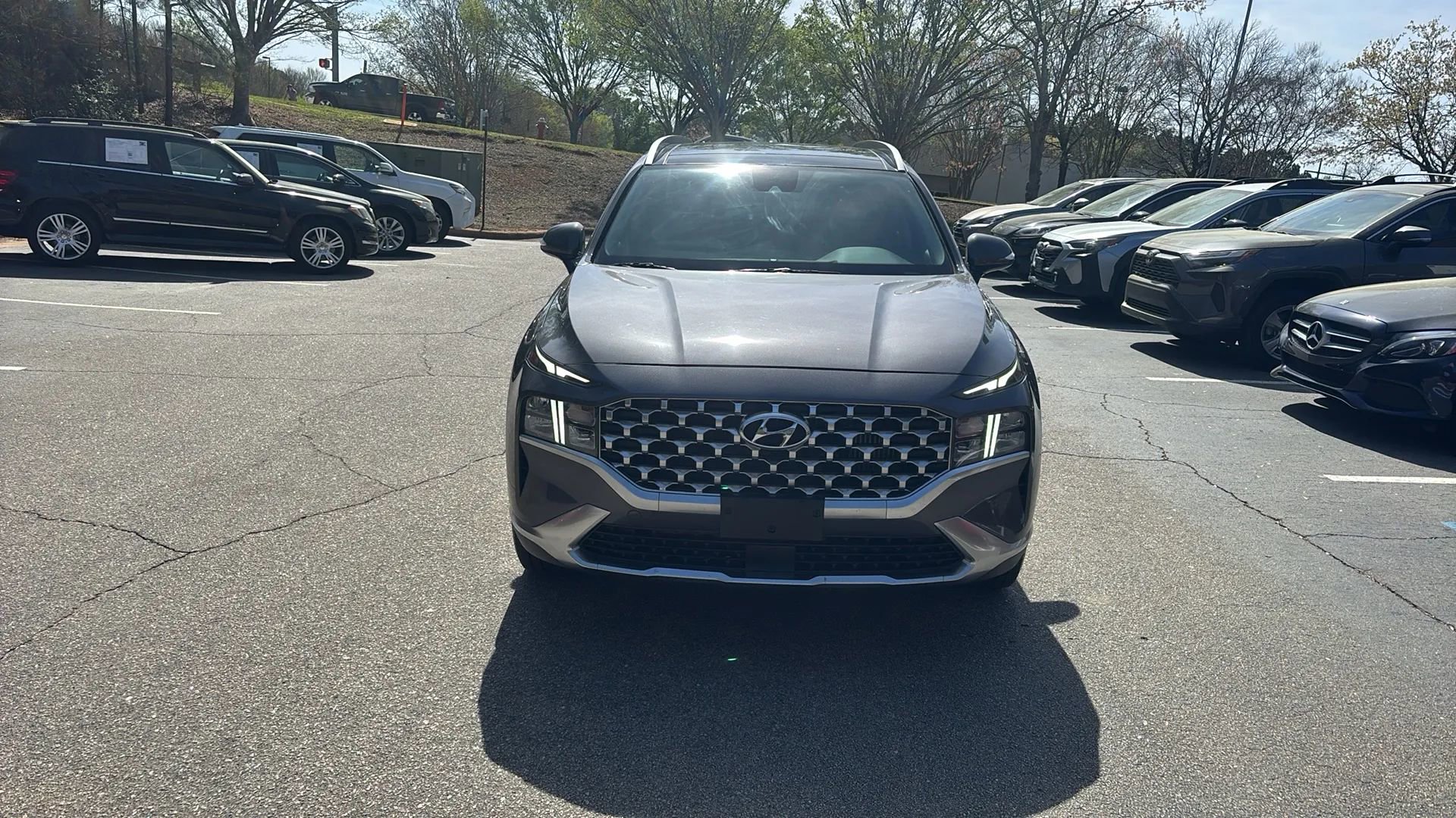 Used 2021 Hyundai Santa Fe SEL Premium w/ Cargo Package AWD/4WD image 2
