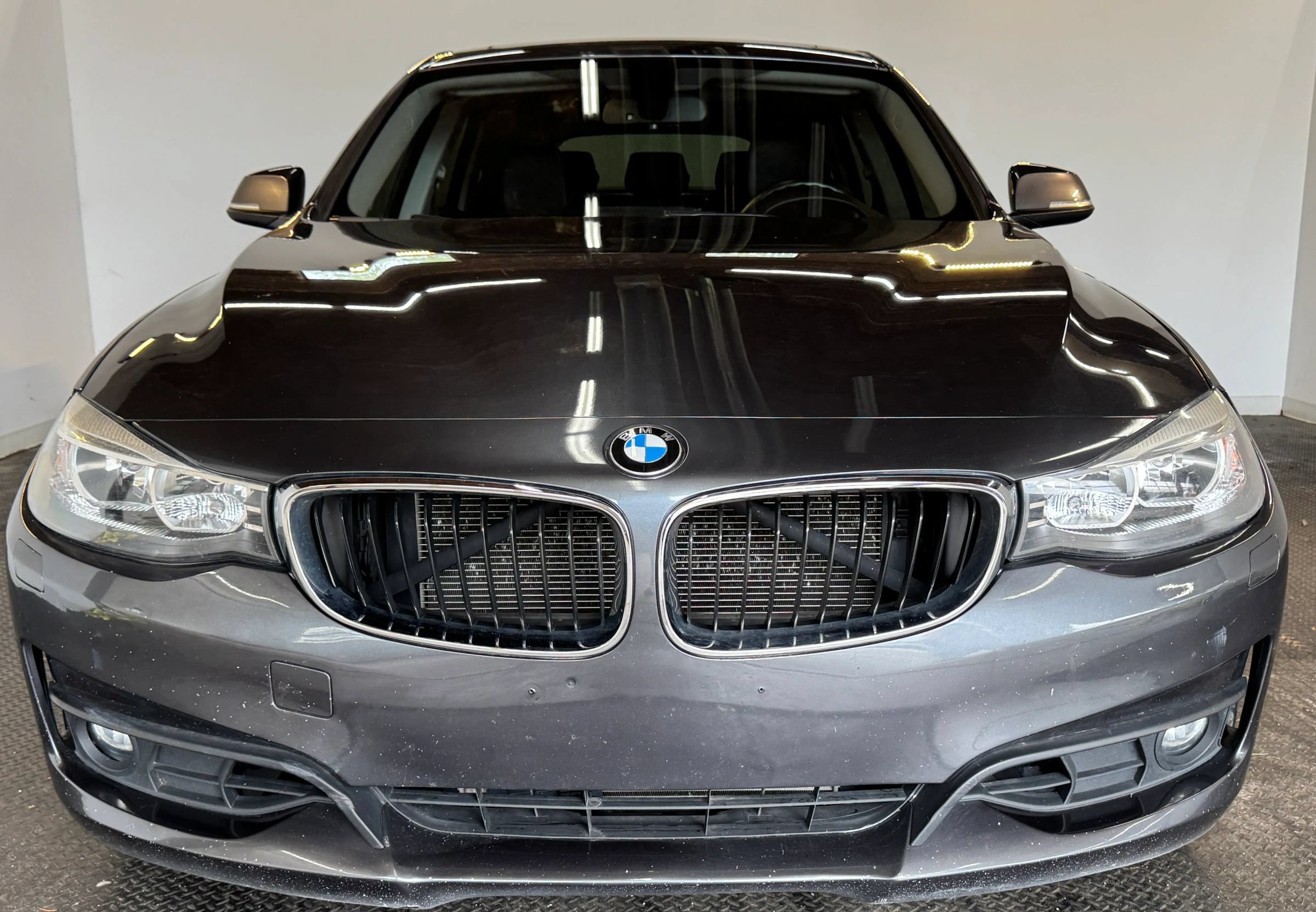 Used 2014 BMW 328i Gran Turismo xDrive AWD/4WD image 3