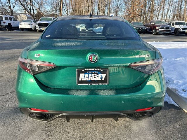 New 2026 Alfa Romeo Giulia Base image 16