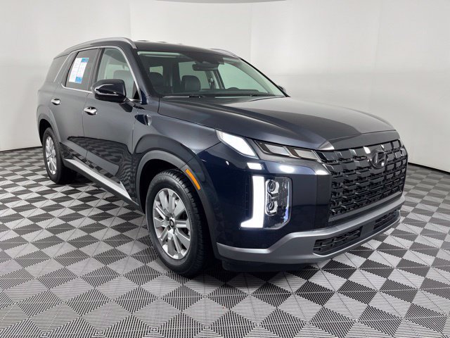 Used 2024 Hyundai Palisade SEL FWD image 3