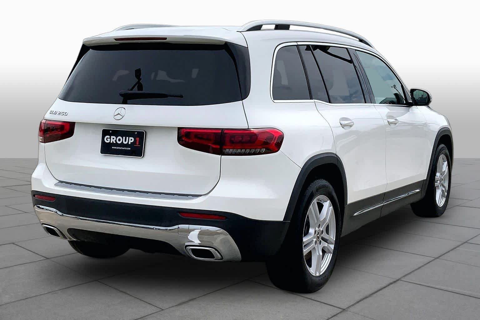 Used 2023 Mercedes-Benz GLB 250 image 13