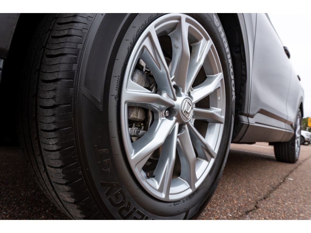 Used 2025 Honda CR-V EX-L image 9