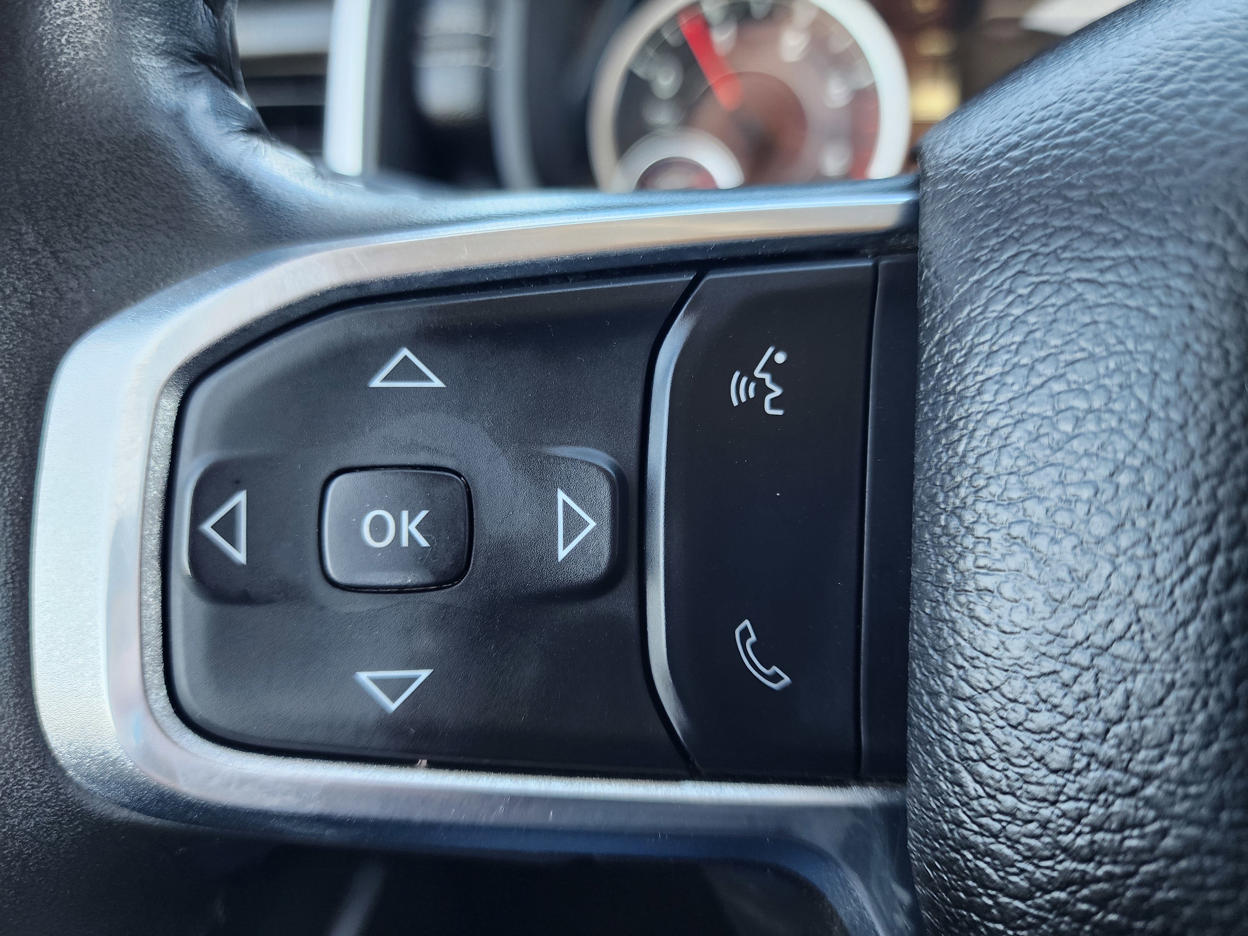 Used 2024 RAM 2500 Laramie image 20