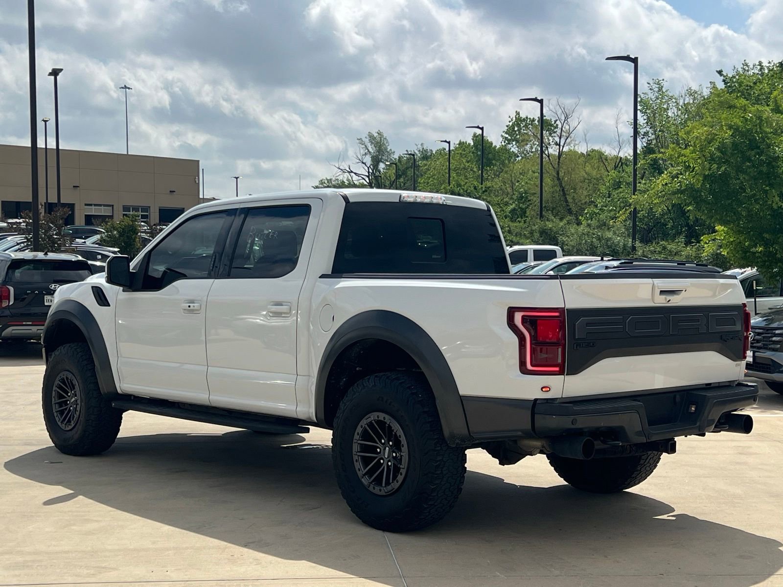 Used 2020 Ford F150 Raptor w/ Equipment Group 802A Luxury AWD/4WD image 10