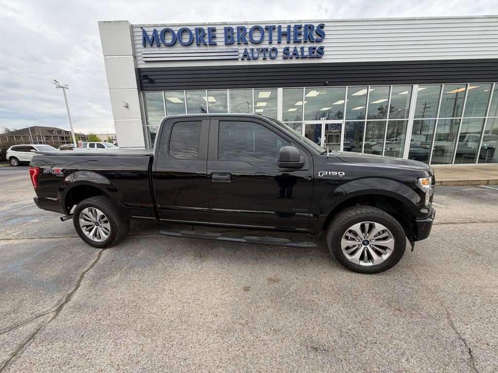 Used 2017 Ford F150 XL w/ Equipment Group 101A Mid image 1