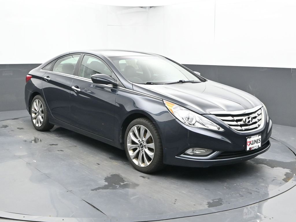 Used 2011 Hyundai Sonata SE FWD image 5