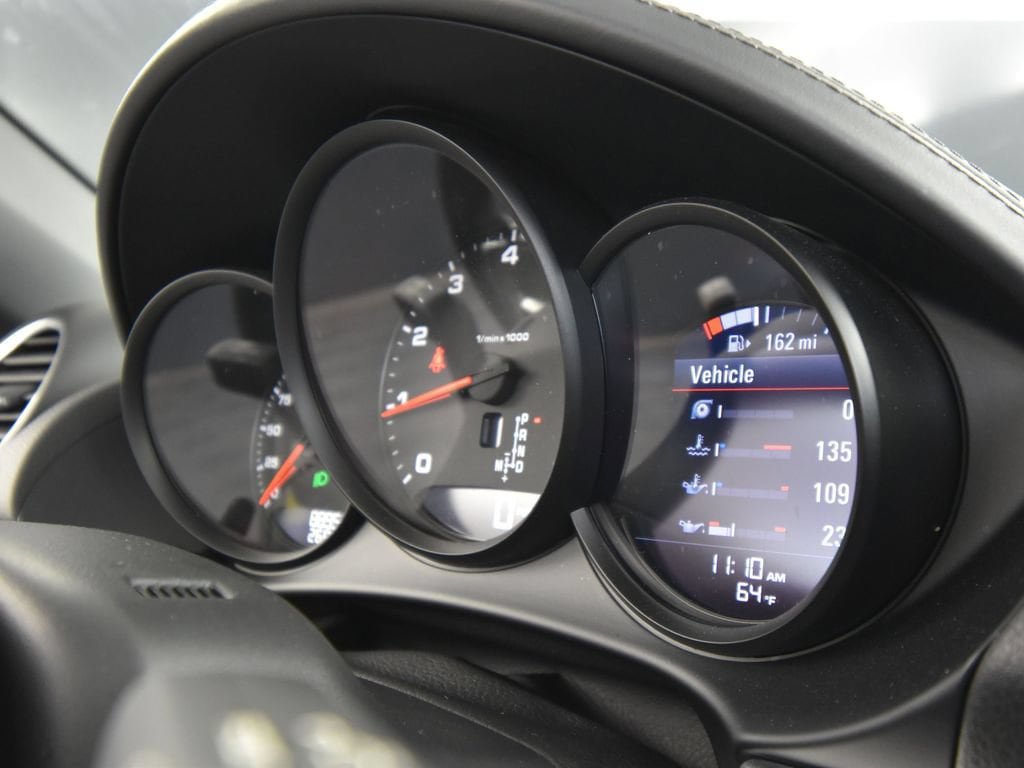 Certified 2025 Porsche 718 Boxster RWD image 33